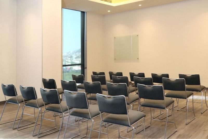 City Express Plus by Marriott Monterrey Centro - image 10