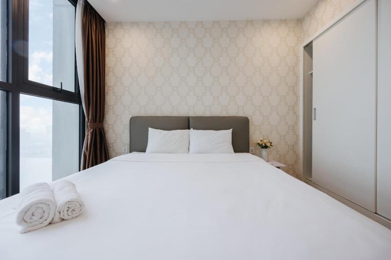 LYNN HOUSING- APARTMENT FOR RENT at Vinhomes Skylake  My Dinh with Great View - image 16