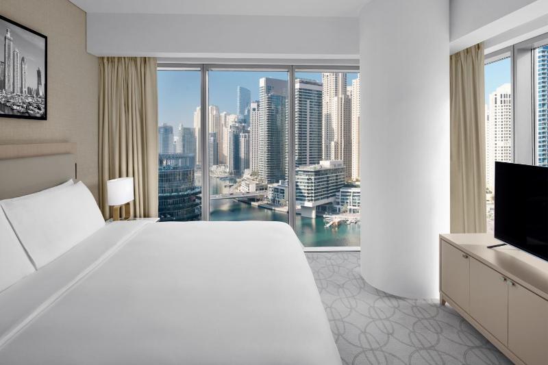 Premier Marina View Suite, King bed, Sofa bed, Club lounge access with Breakfast, Lunch & Dinner, 4PM Late checkout, Including direct access to Dubai Marina Mall & Marina Walk    image 3