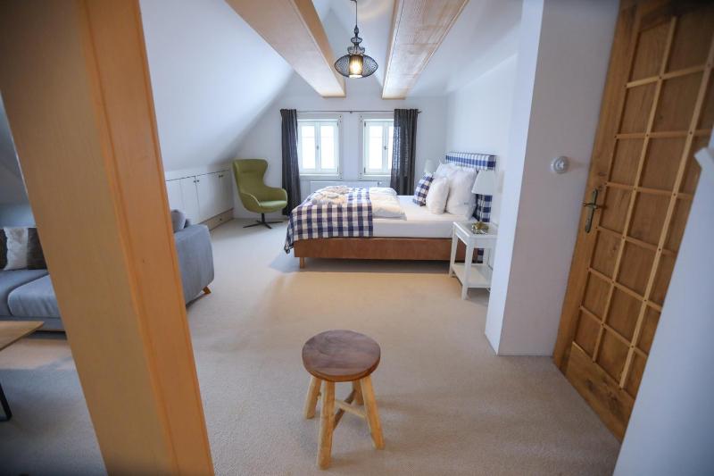 Deluxe Apartment image 2