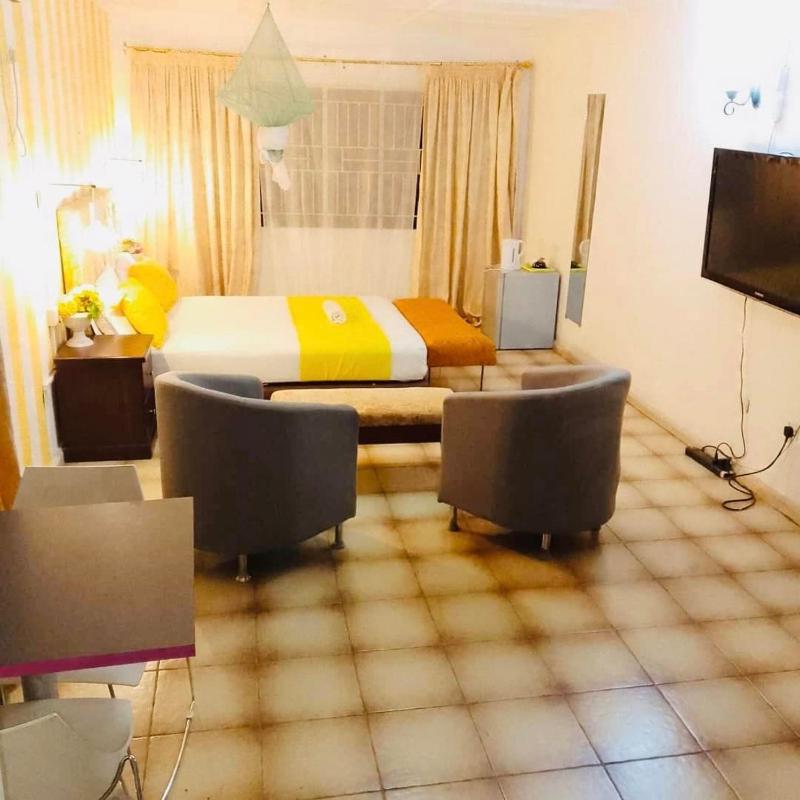 ZUNOX GUEST HOUSE - image 15