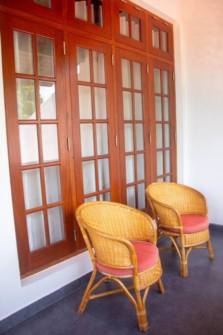 Dazzling Villa in Weligama Sri Lanka - image 8