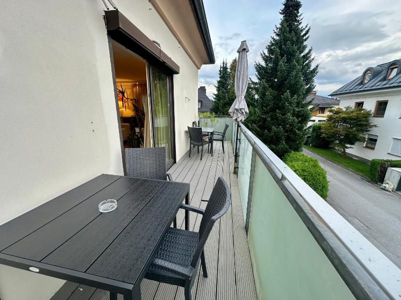 Book-A-Room Salzburg Apartment 9 - image 14