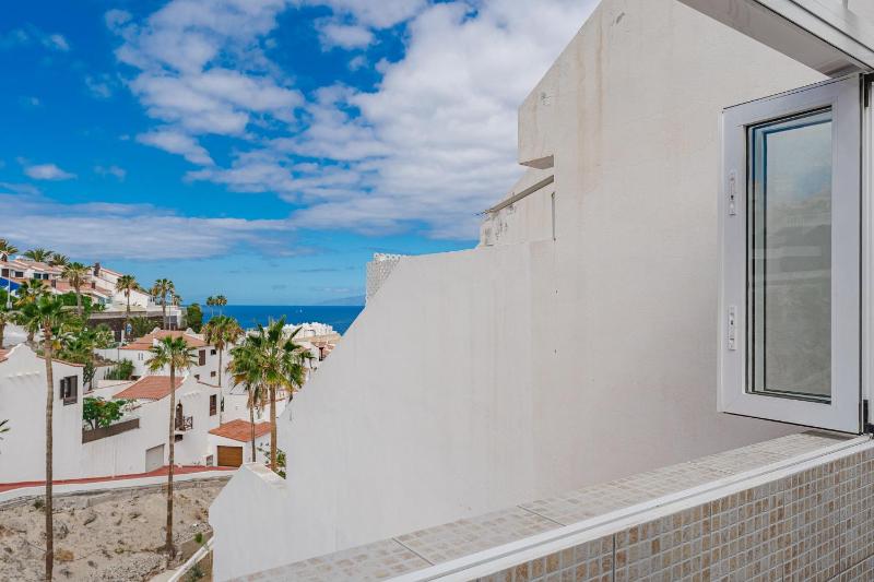 Sea View Apartment - Holiday Valley Costa Adeje - image 15