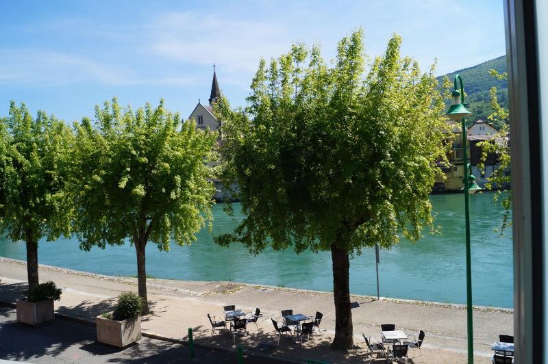 Twin Room with Balcony image 2