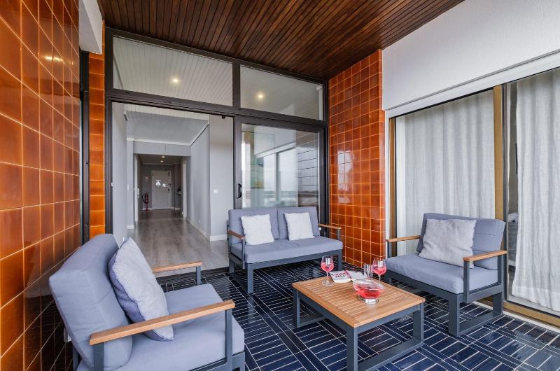 Ocean Blue Apartment & Studio - image 12