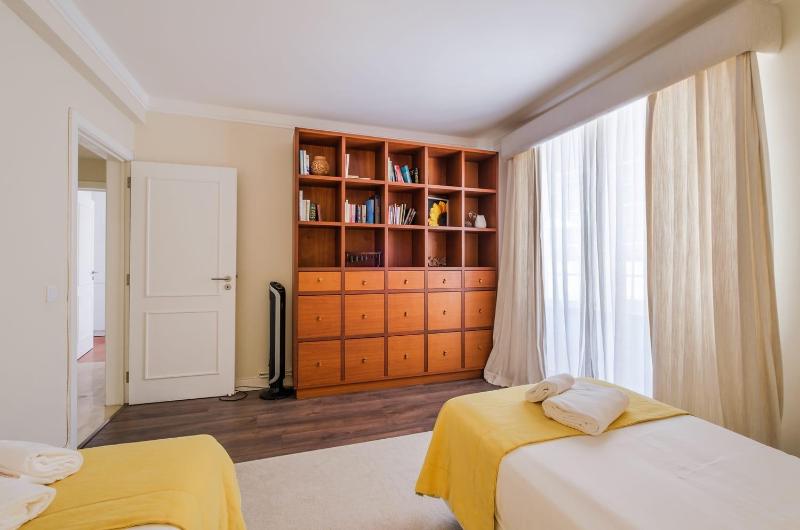 Seafront Unit 2 - image 13