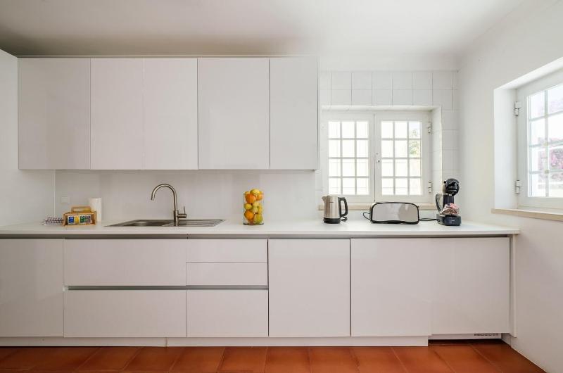Seafront Unit 2 - image 15