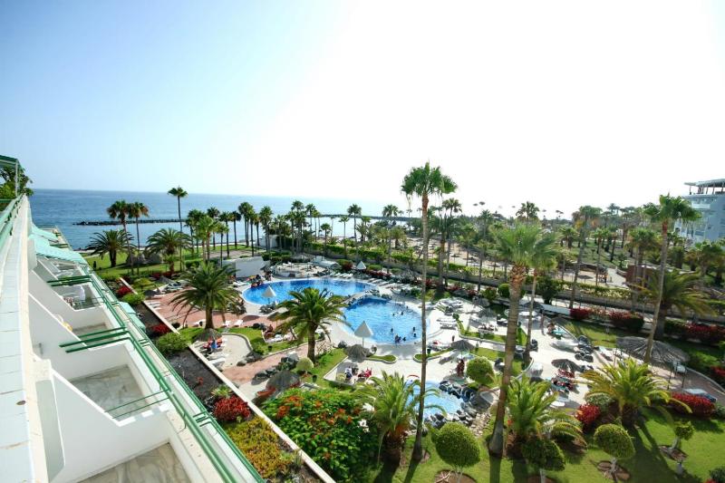 Altamira 61 - One Bed - image 2