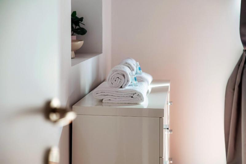 Cielo Apartment by Quokka 360 - Nestled in Como Old Town - image 16