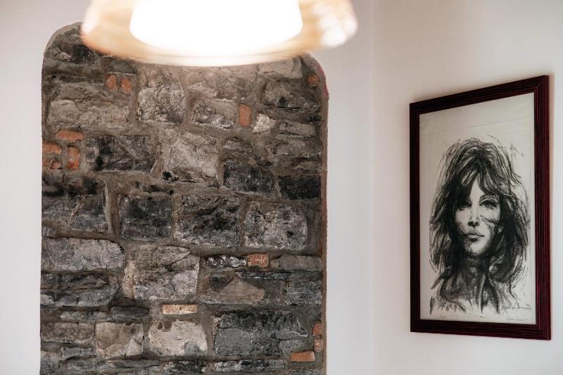 Cielo Apartment by Quokka 360 - Nestled in Como Old Town - image 13