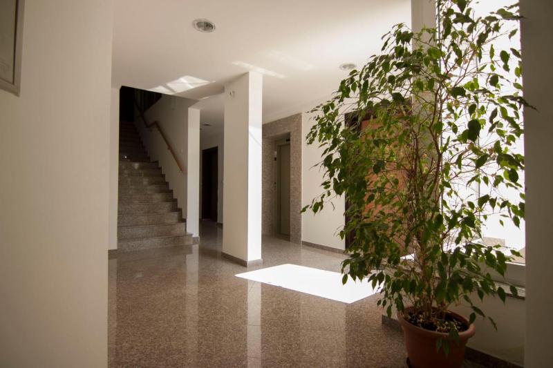 Perla family apartment with parking - image 4