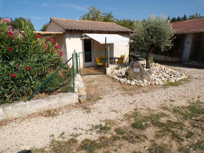 One-Bedroom House image 4