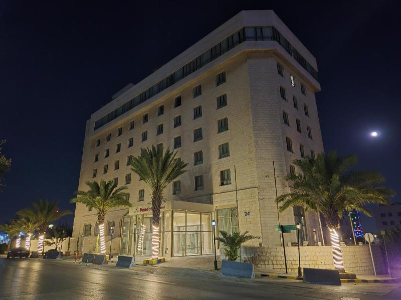 Le Vendome Hotel - image 1