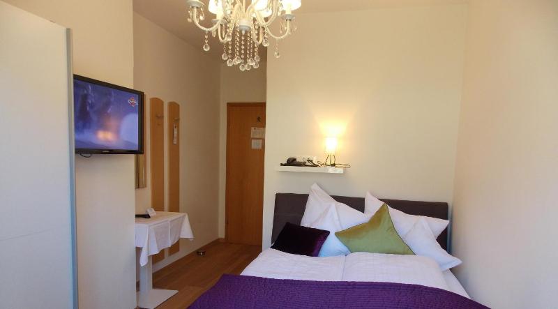 Single Room with Balcony image 3