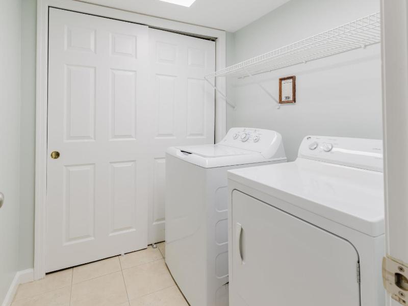 Two-Bedroom Villa image 2