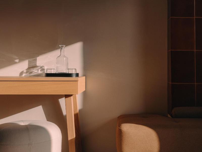 Junior Suite with Balcony image 2