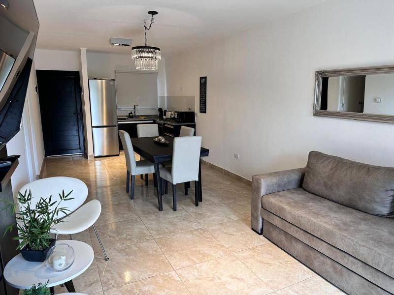 Departamento con vista a la piscina - image 19