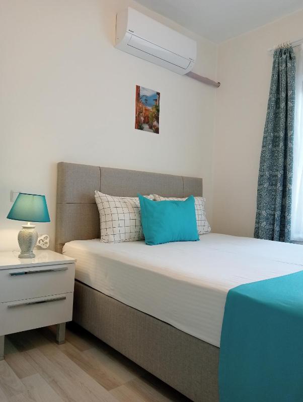 Double Room image 1