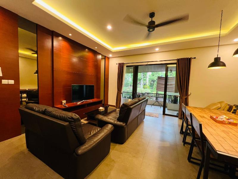 Vimalla Hills Villa 3-BR Bromo - image 14