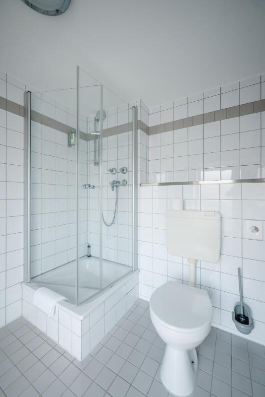 Double Room with Garden View image 1
