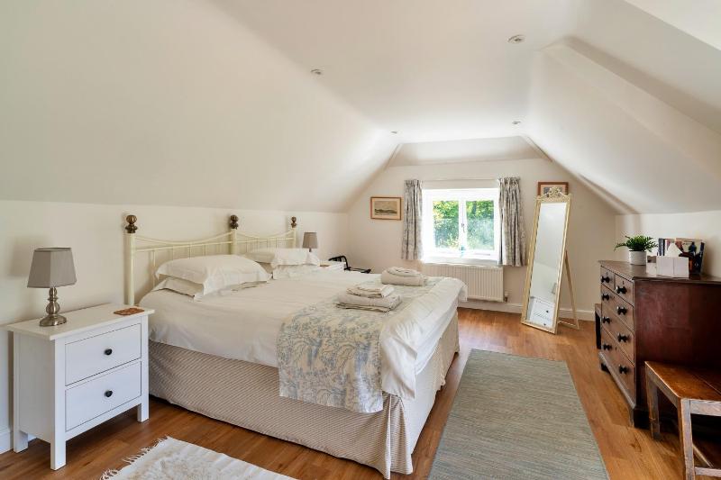 Finest Retreats - The Old Granary - image 34