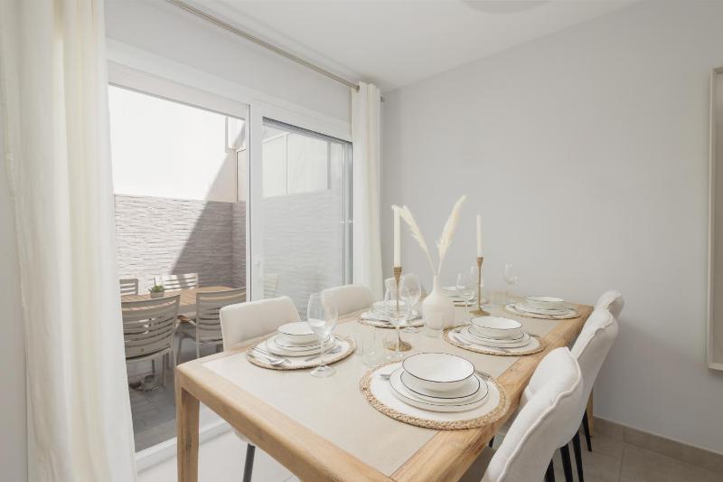 Townhouse recently renovated and 200m from La Cala beach in Mijas Costa - image 17