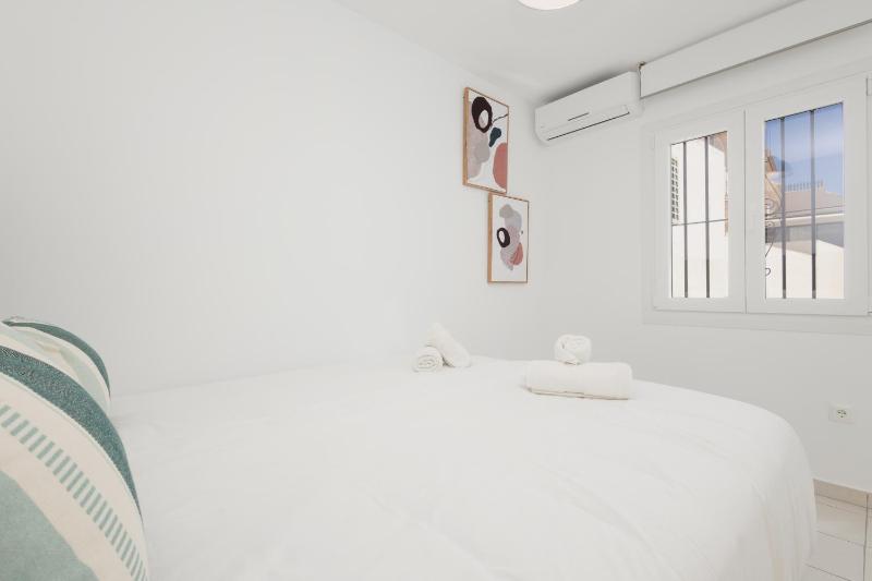 Townhouse recently renovated and 200m from La Cala beach in Mijas Costa - image 9