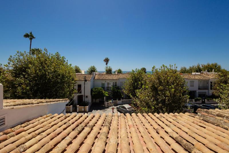 Townhouse recently renovated and 200m from La Cala beach in Mijas Costa - image 11