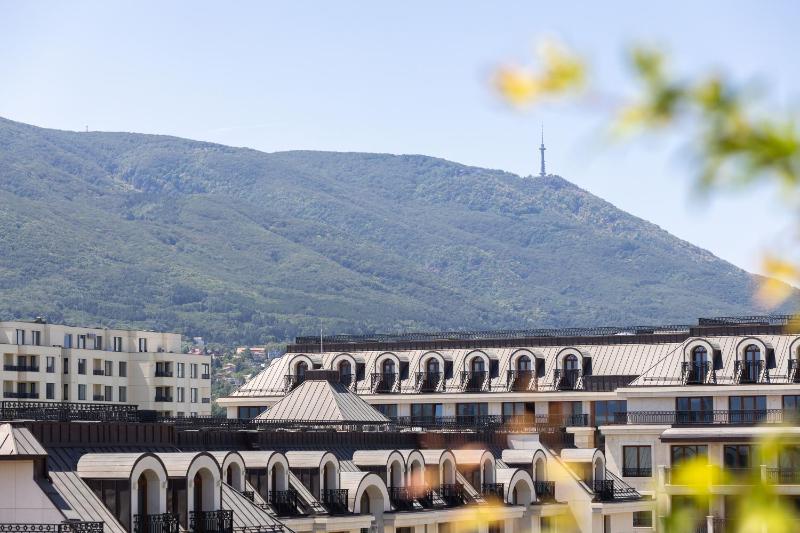 Blue Star Luxury Hotel - image 15