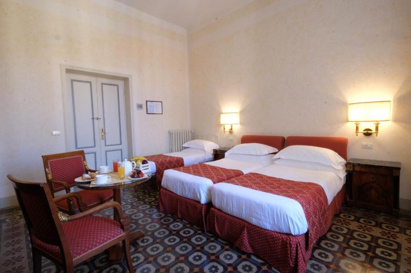 Triple Room image 3