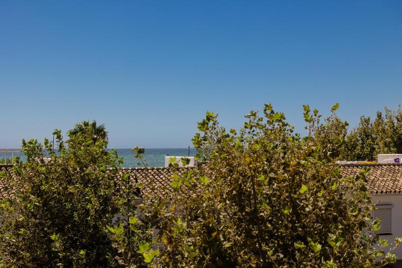 Townhouse recently renovated and 200m from La Cala beach in Mijas Costa - image 41