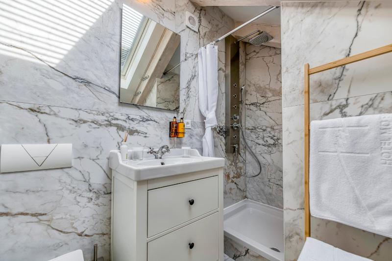 Superior Apartment image 4