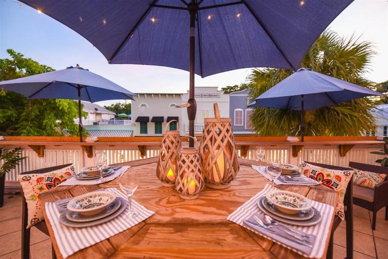 Rooftop Penthouse - image 34