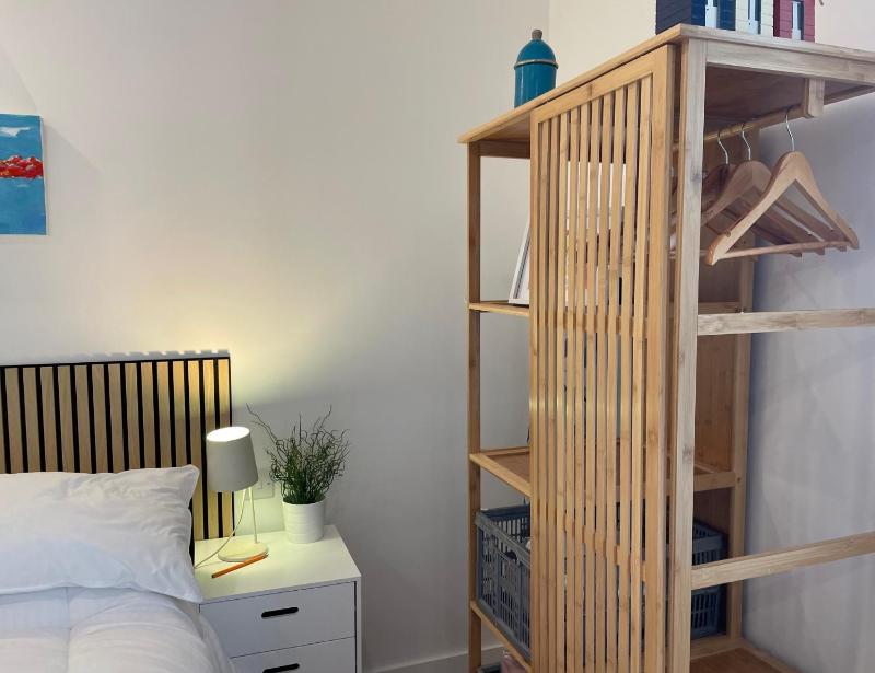 Redland Retreat Cosy Garden Studio for 2 - image 17