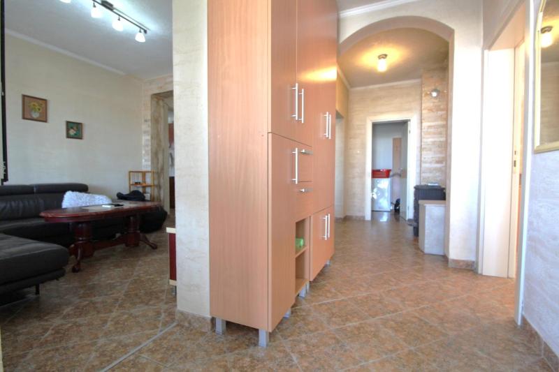 2bd Apt w Private Pool and City View 