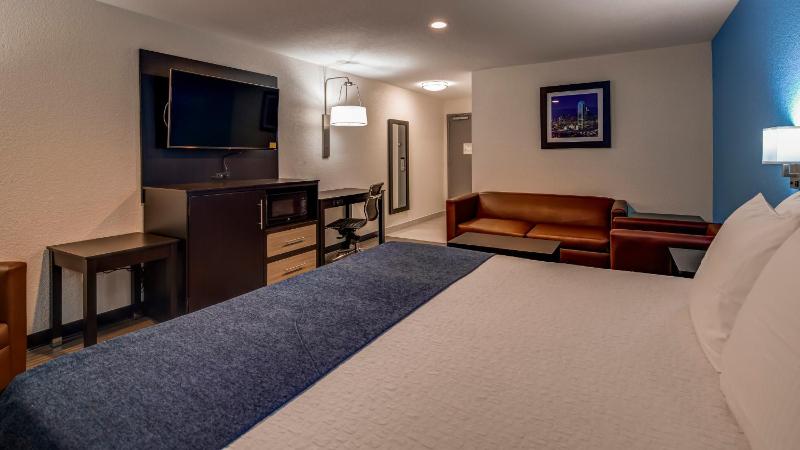 King Room image 3