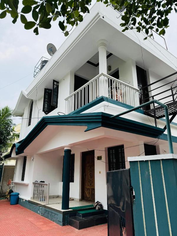 Rahima Villa - image 20