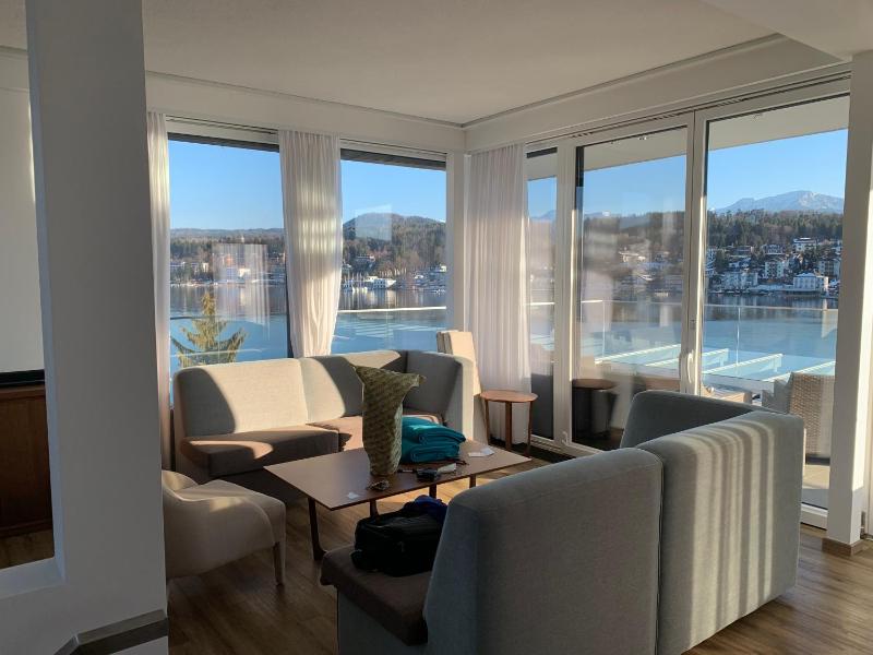 Penthouse Suite with Balcony image 4