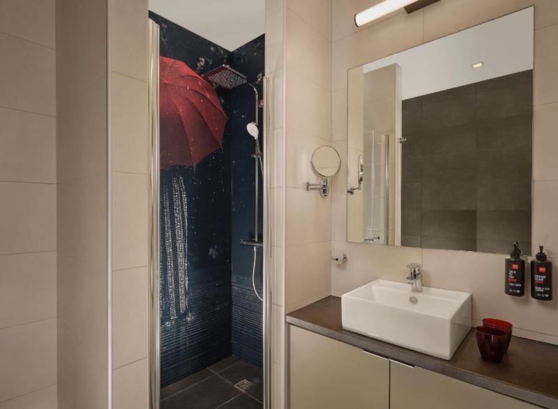 Individual Room image 4