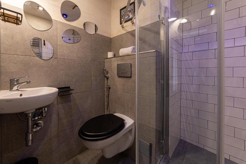 RentPlanet - Apartament Rejtana - image 16