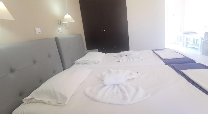 Triple Room image 3