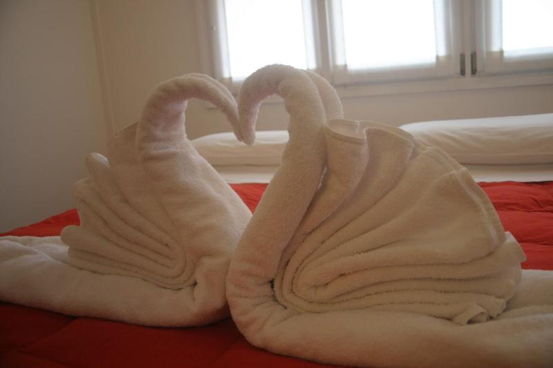 Double Room with Shared Bathroom image 4