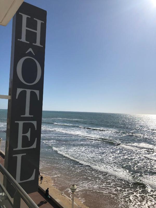 Hotel & Spa Les Roches Noires - image 3