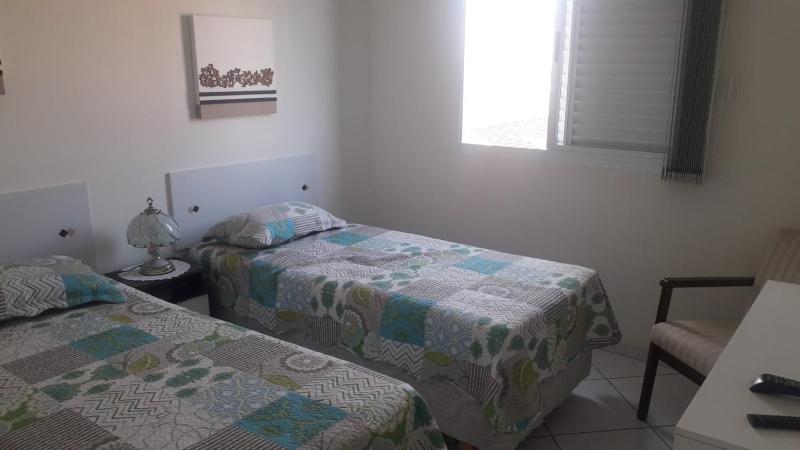 apartamento lindo 3 dormitorios ao lado da praia - image 2