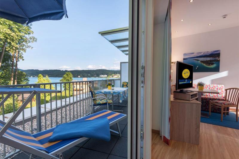 Apartment with Balcony or Terrace (4-6) image 2