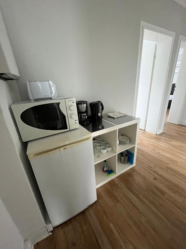 3-Room Apartment B No Rhine River View image 3