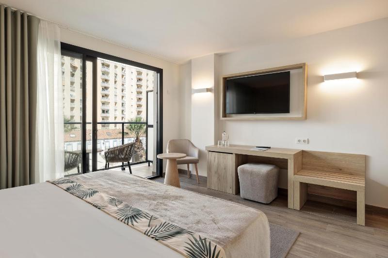 King Room image 1