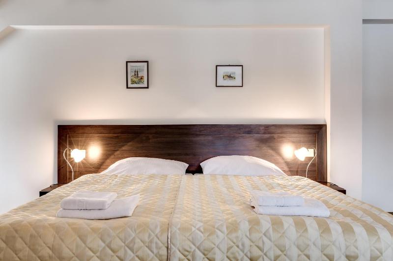 Quadruple Room image 1
