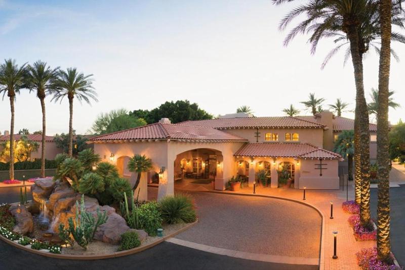 Enjoy all Scottsdale has to offer with the family in this resort 2BD condo - image 8